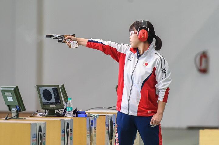 ライフル射撃の様子